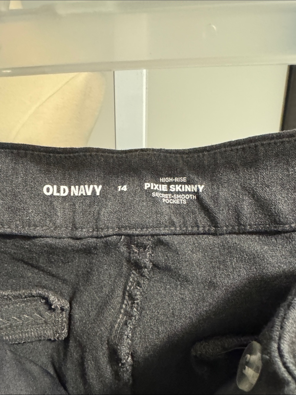 Women’s pixie pants - Picture 2 of 2